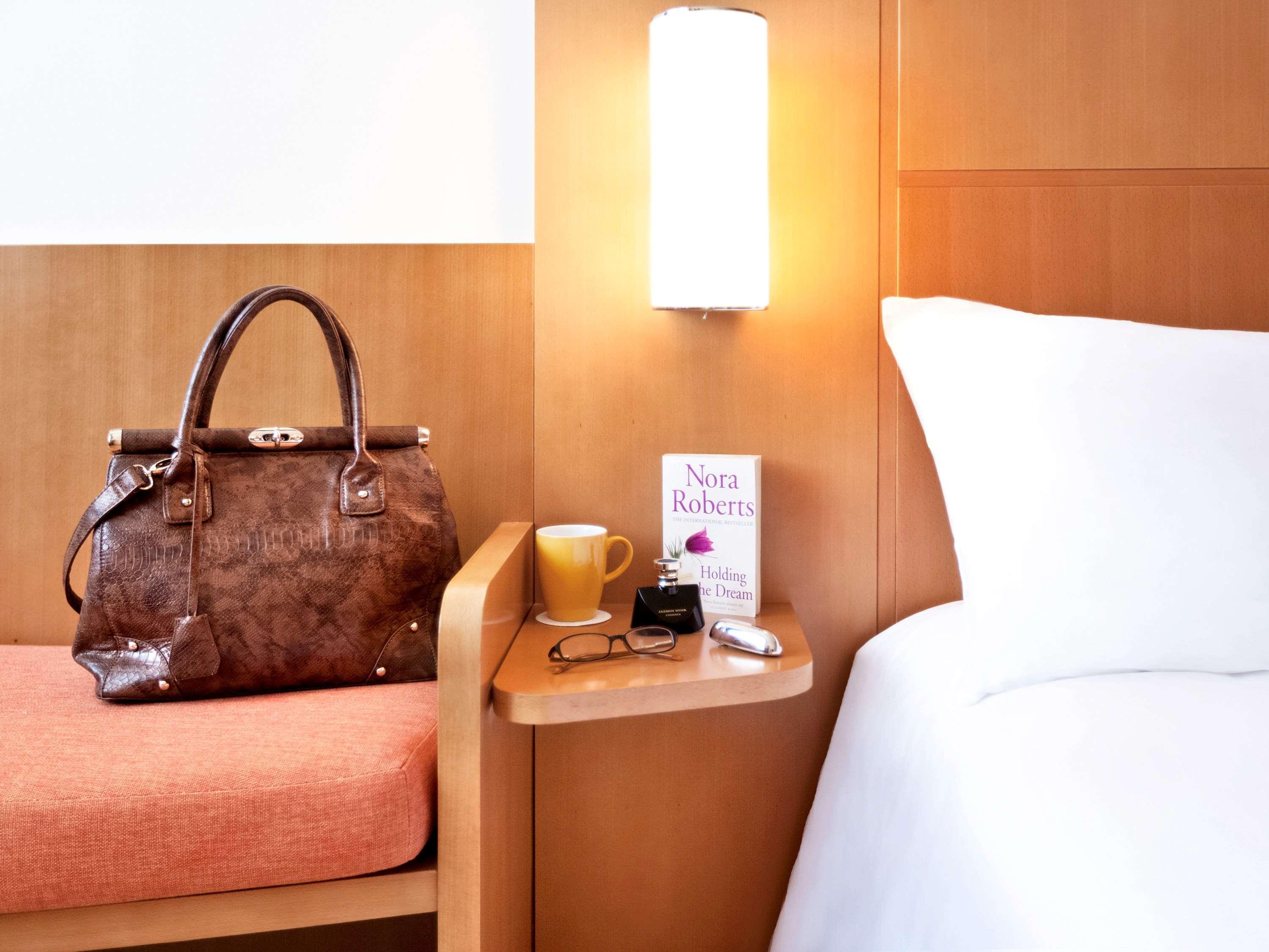 Ibis Abu Dhabi Gate Hotel Kültér fotó